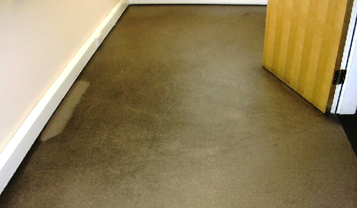 altro-safety-floor-cleaning-before-01