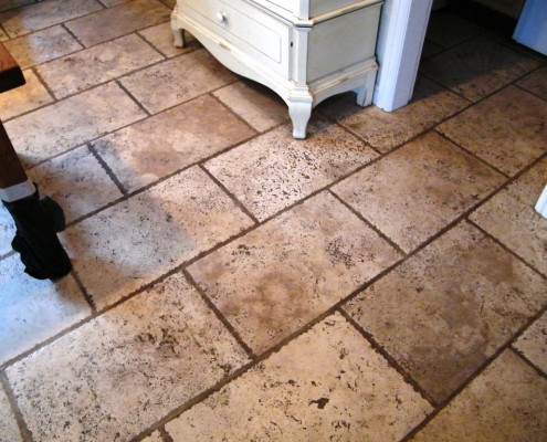 Travertine floor before cleaning