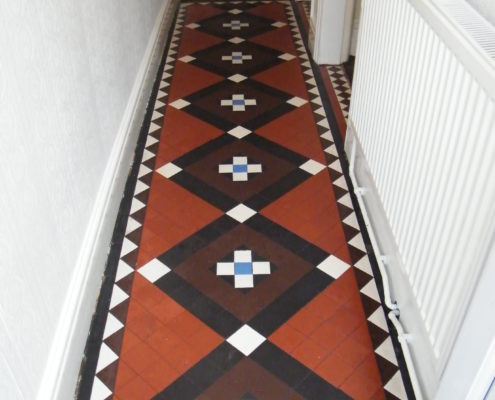 Victorian Minton tiled hall floor in Uttoxeter after cleaning and sealing